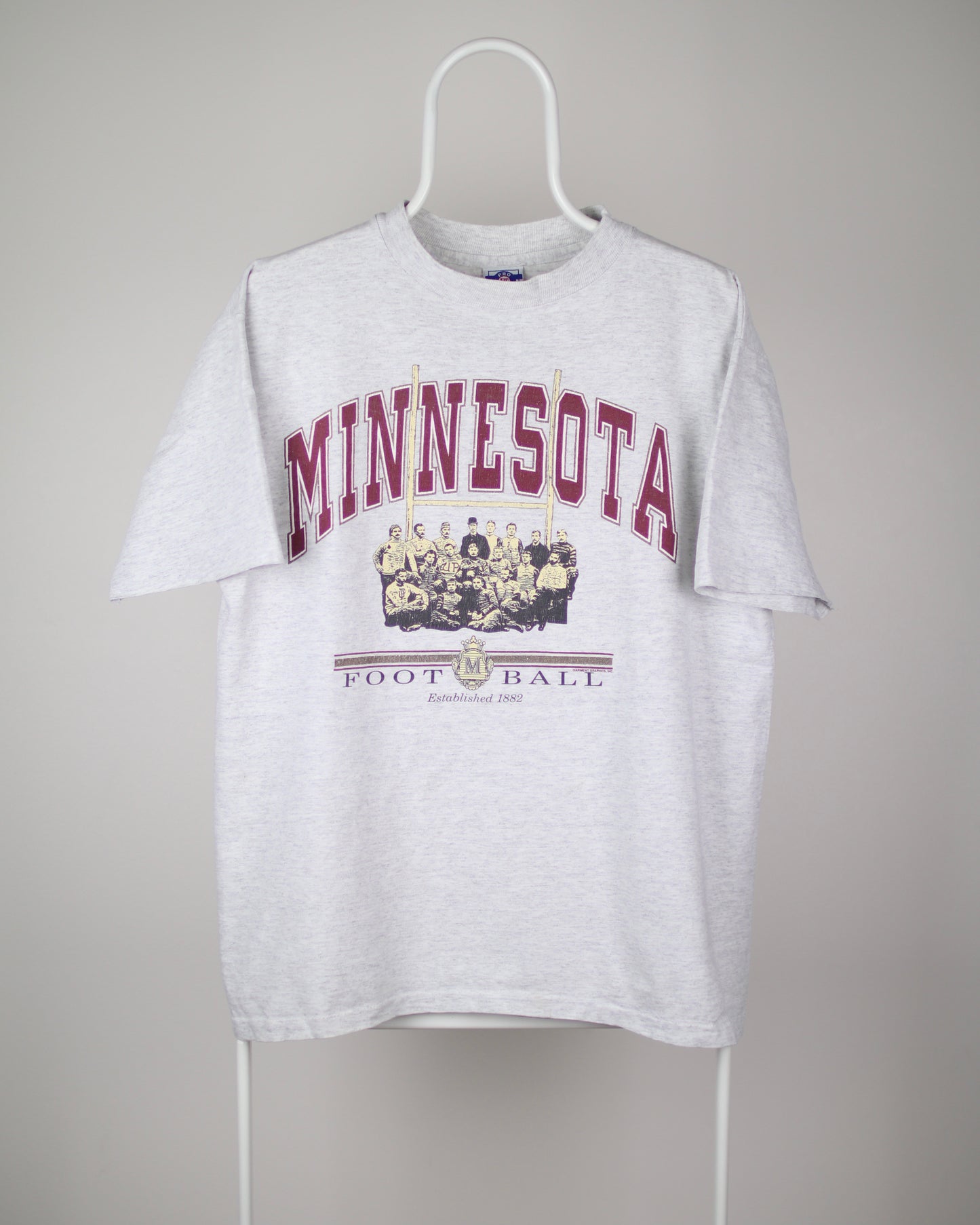 Minnesota Football T-Shirt Medium