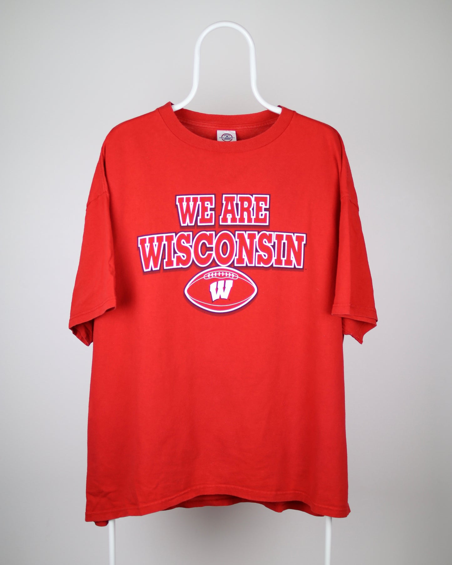 Wisconsin Badgers Football "We Are Wisconsin'' T-Shirt Extra Large